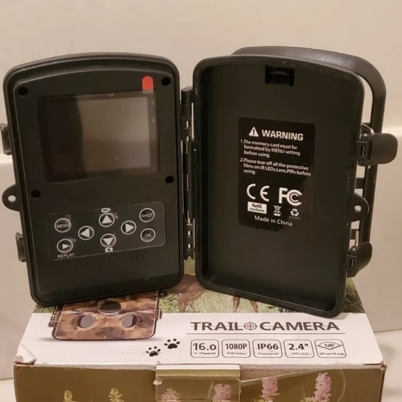 Funshion Trail Game Camera 16 Megapixel New - Picture 2 of 3